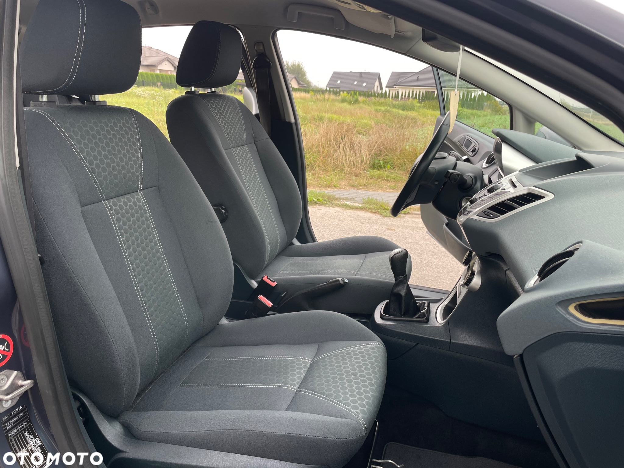 Ford Fiesta 1.6 TDCi DPF Titanium - 17