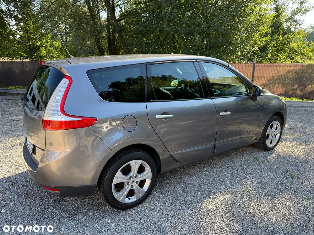Renault Grand Scenic 1.6 16V 110 Dynamique - 13