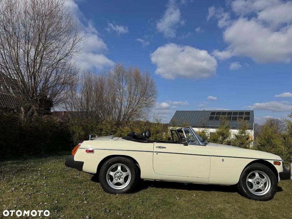 MG MGB - 7