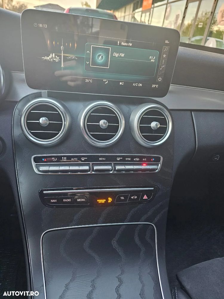 Mercedes-Benz C - 9