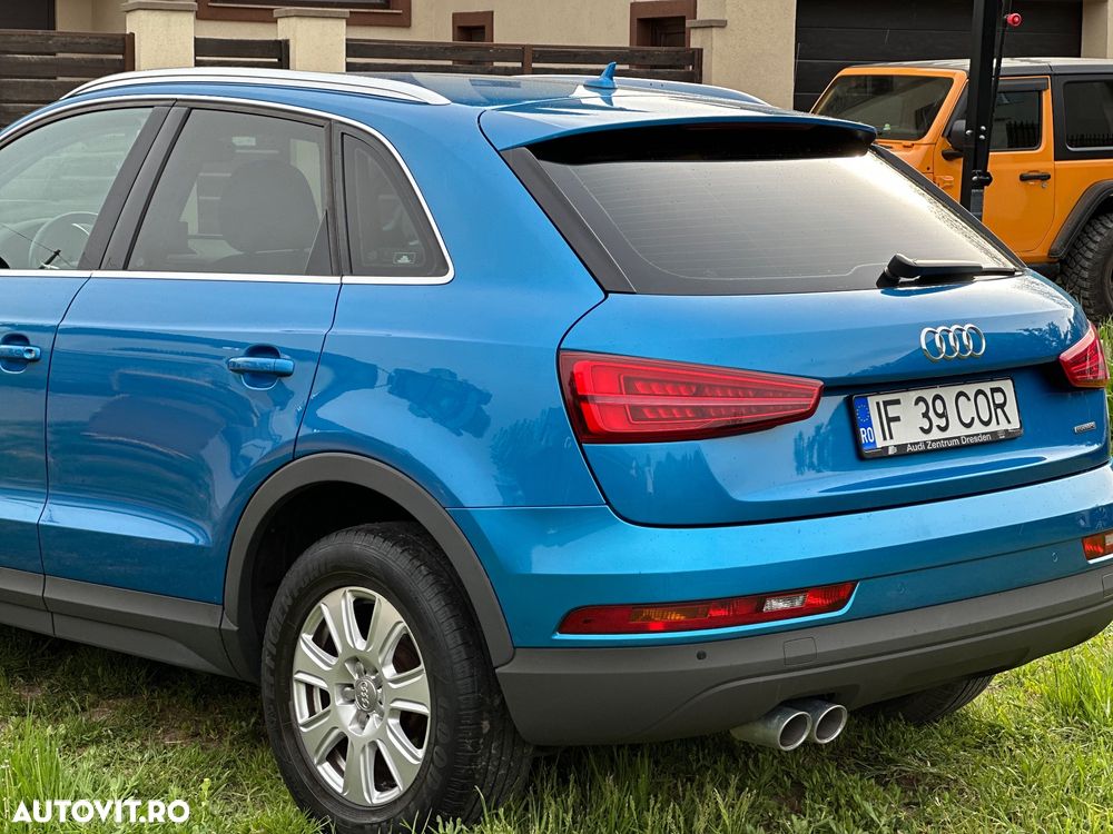 Audi Q3 2.0 TDI Quattro S tronic design - 4