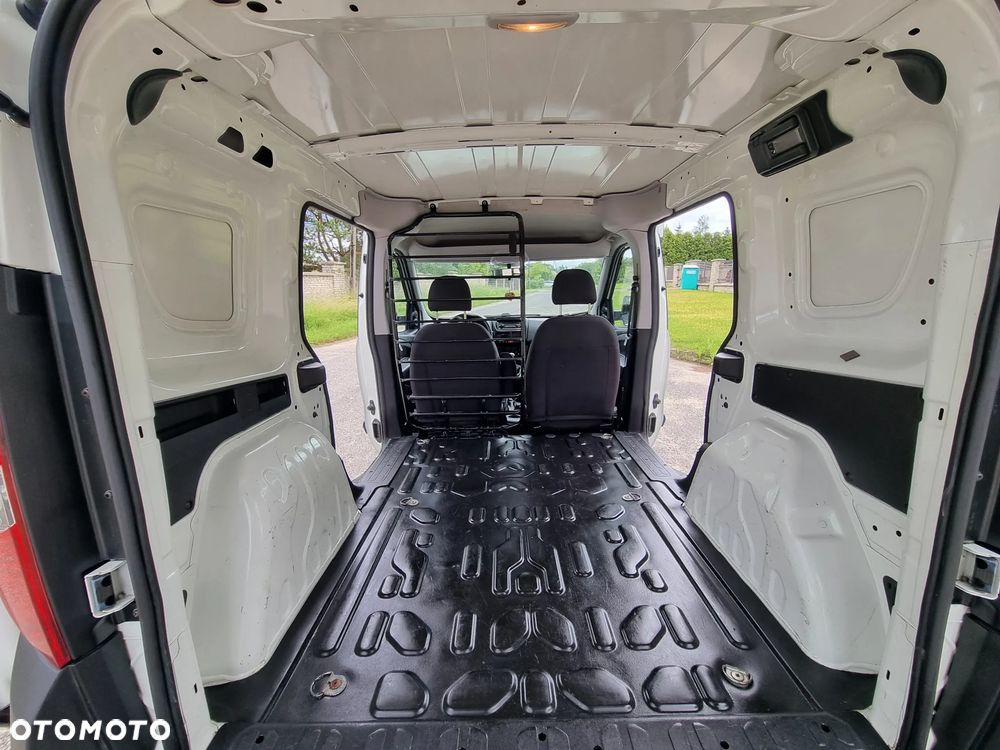 Opel Combo - 7