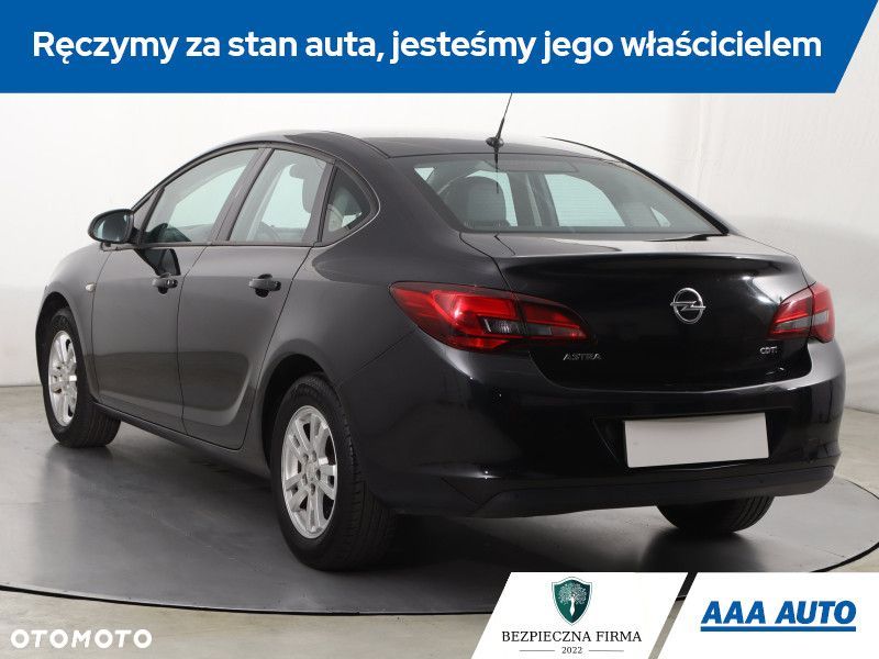 Opel Astra - 6