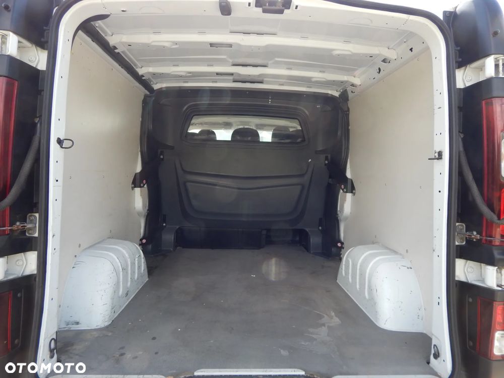Opel Vivaro 1,6 CDTI Long  5-Osobowy Brygadówka - 29