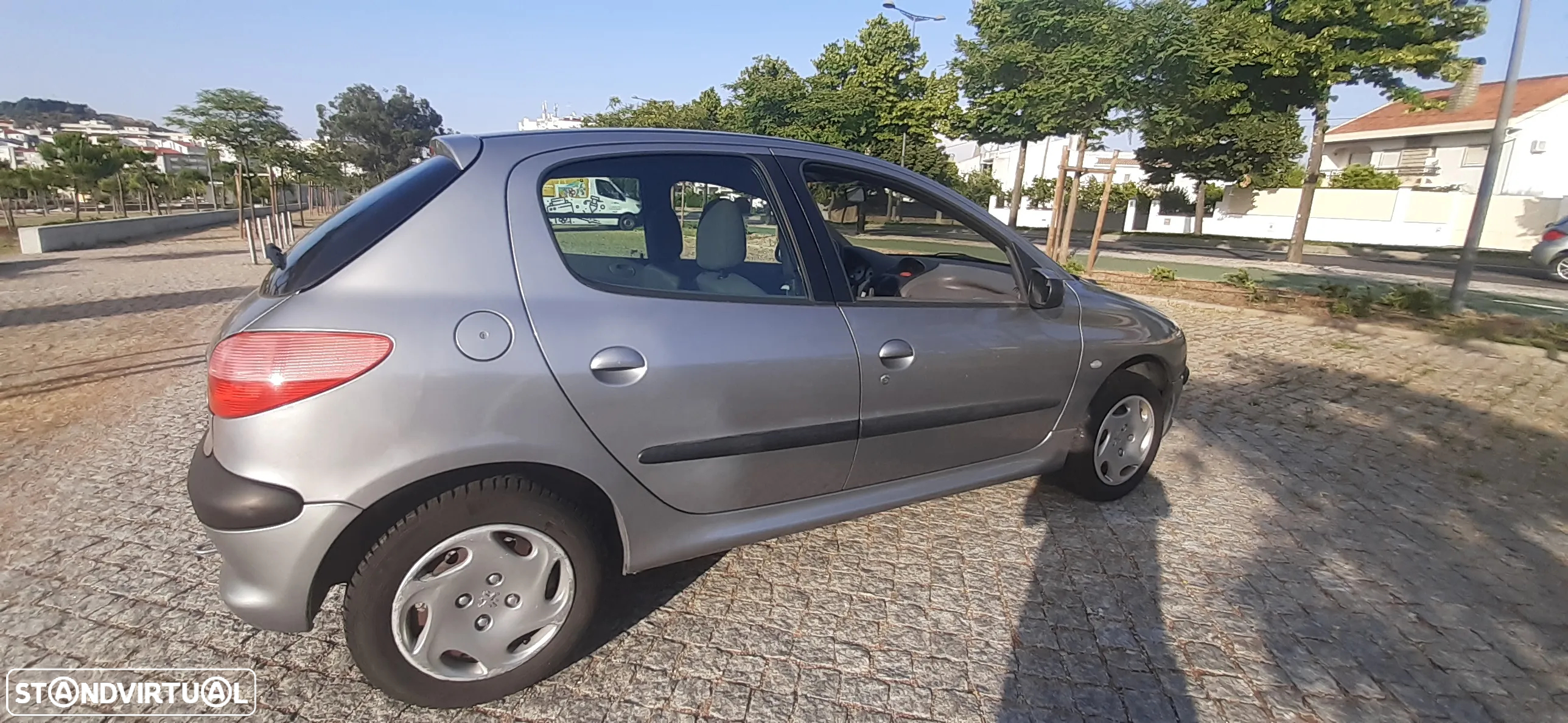 Peugeot 206 1.1 XR - 2