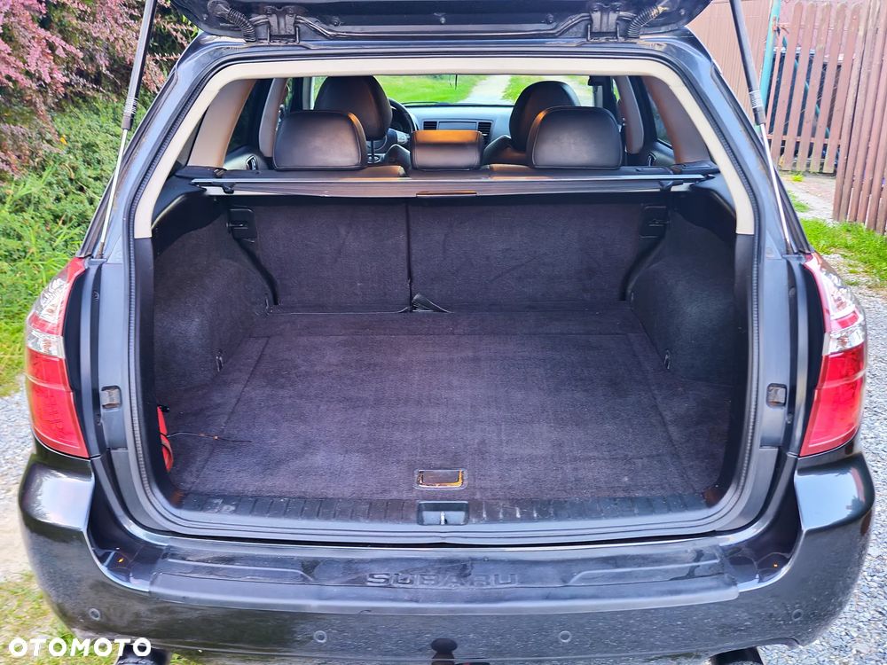 Subaru Legacy 2.5RC 000 - 10