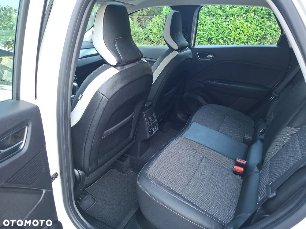 Renault Captur - 25