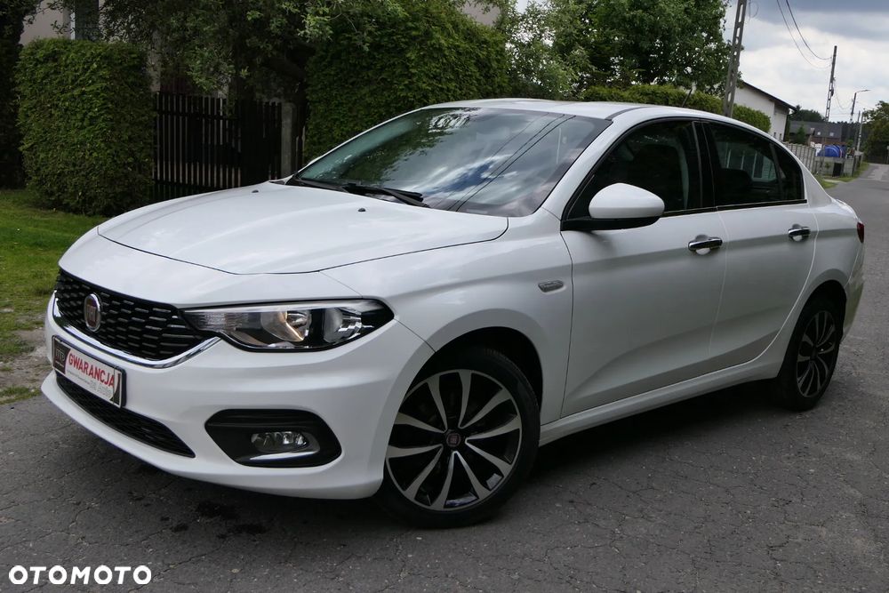 Fiat Tipo 1.4 16V Lounge - 1