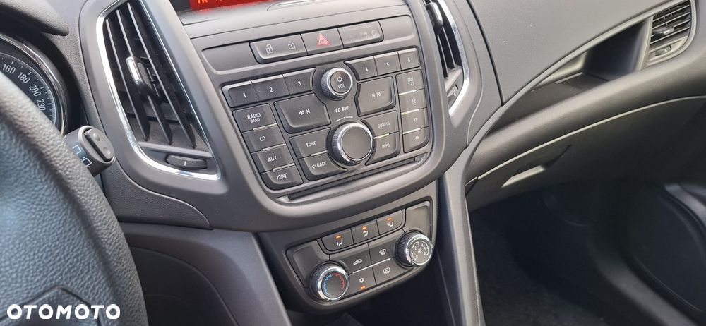 Opel Zafira Tourer 1.4 Turbo Edition - 16