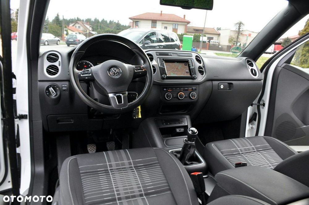 Volkswagen Tiguan - 29