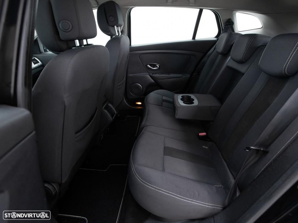 Renault Mégane Sport Tourer - 9
