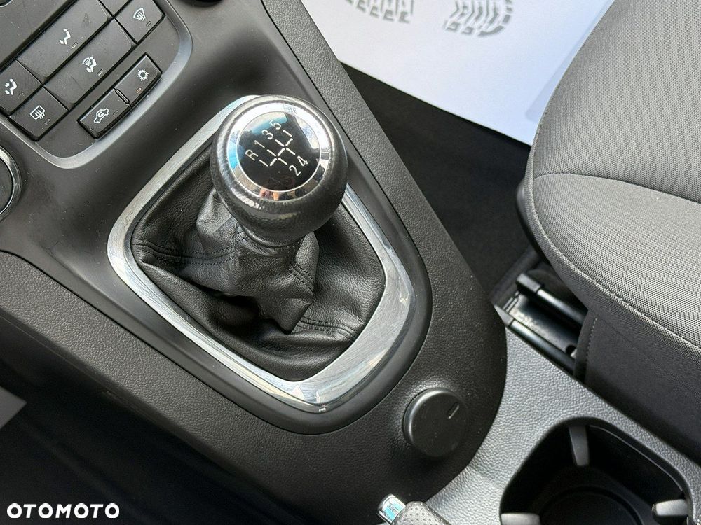 Chevrolet Orlando 1.8 LS - 15