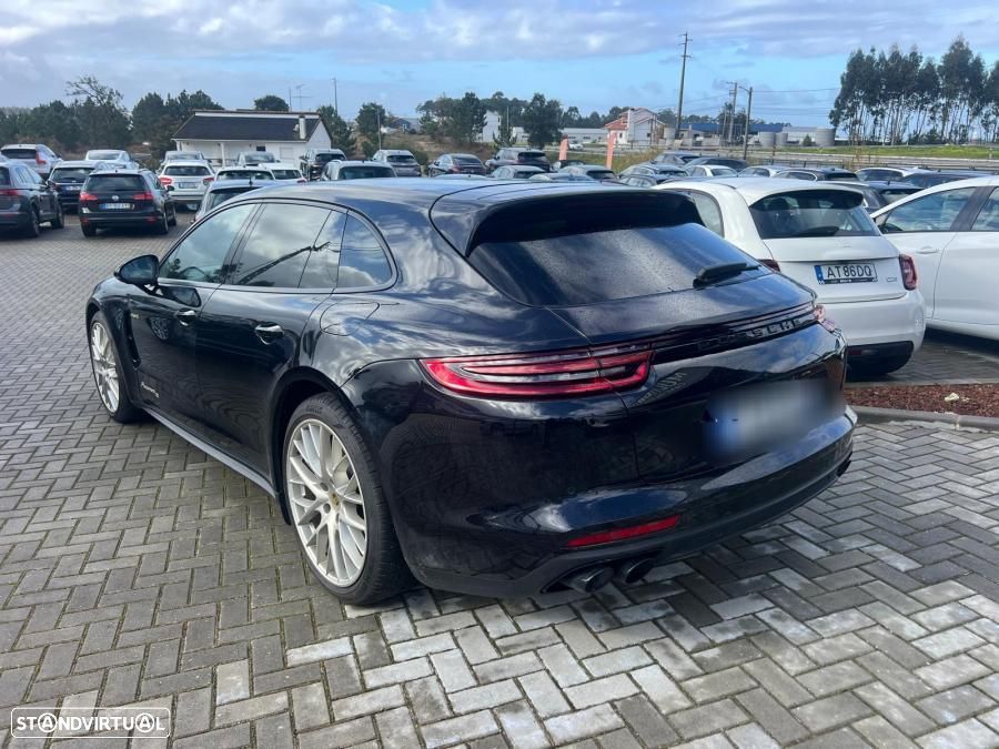 Porsche Panamera Sport Turismo 4 E-Hybrid - 2
