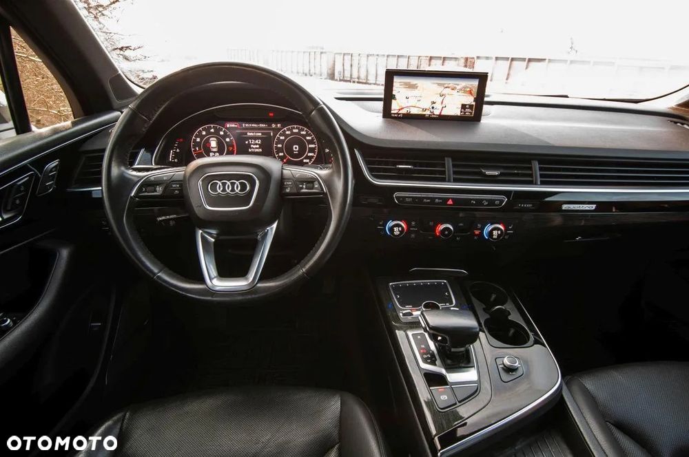 Audi Q7 3.0 TFSI Quattro Tiptronic - 22