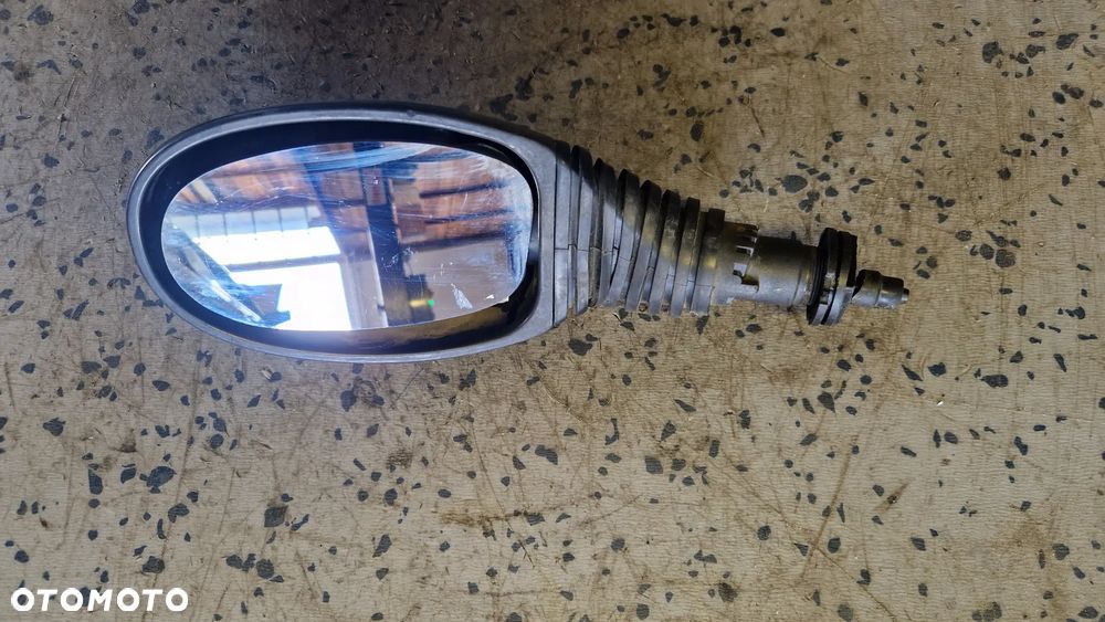 LIGIER AMBRA LUSTERKO LEWE - 2