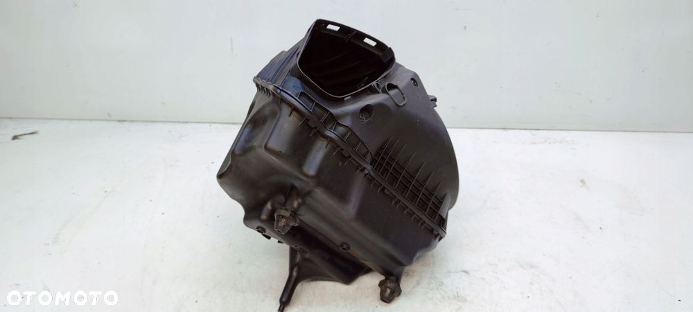 OBUDOWA FILTRA POWIETRZA AUDI A6 C7 A7 3.0 BI TDI 4G0133838F - 3