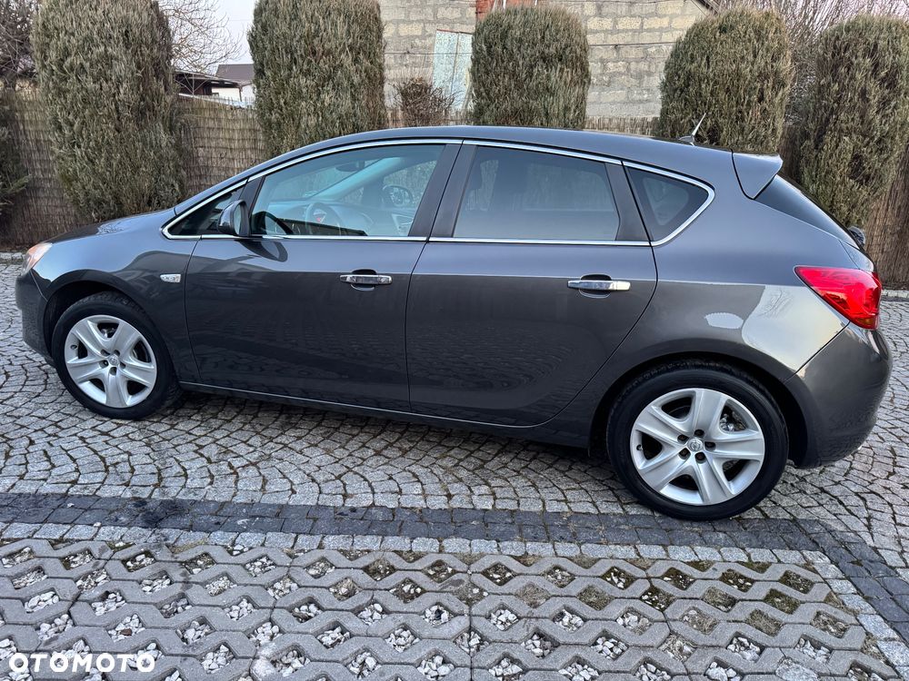 Opel Astra 1.4 Turbo Edition Sport - 4