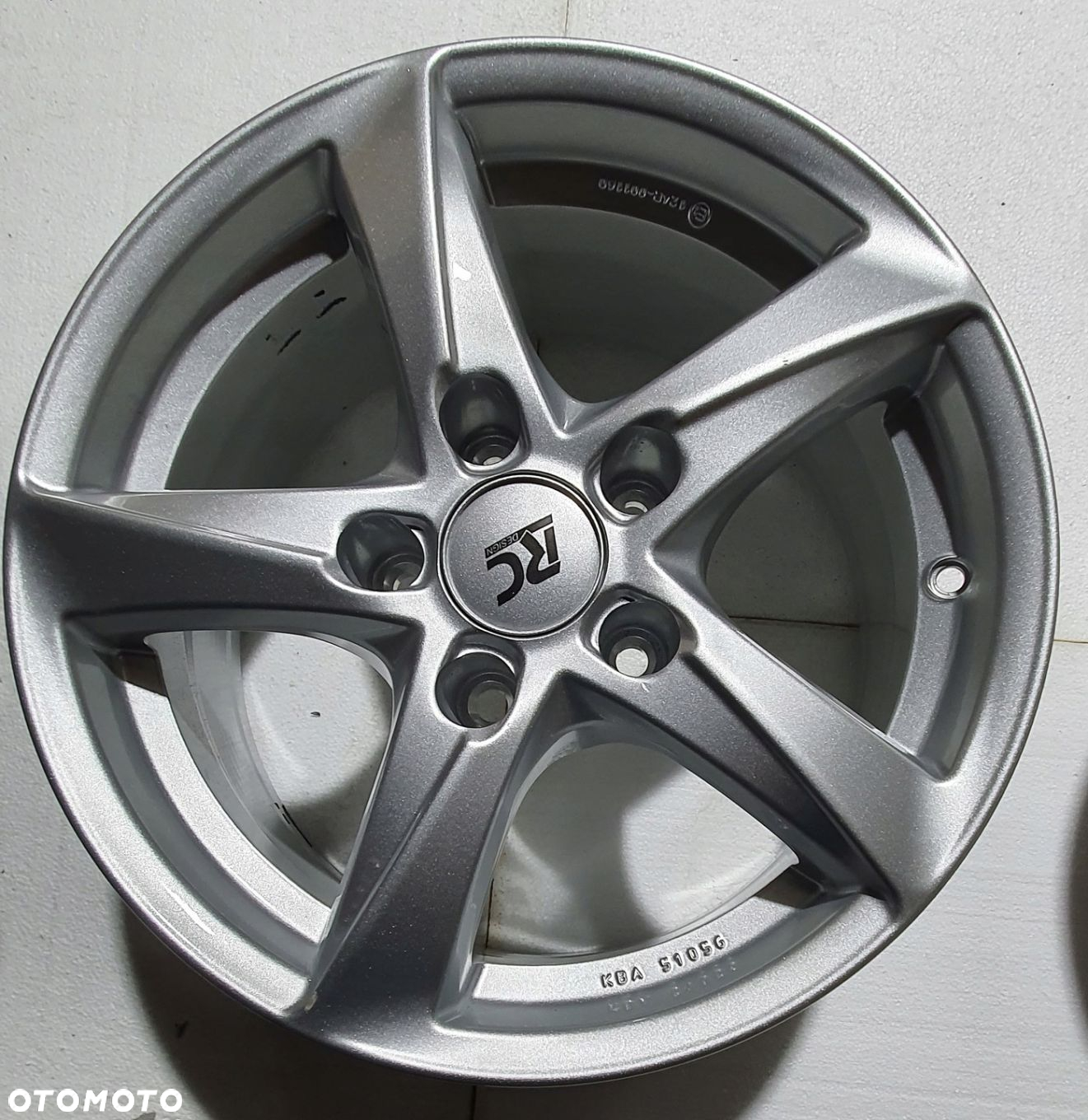 BMW MINI RC 30 16" 5x120x72,6 ET34 NF28 - 5