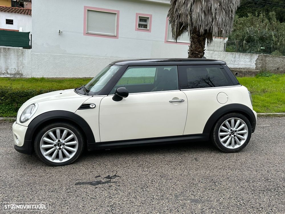 MINI 3 Portas Cooper D - 20