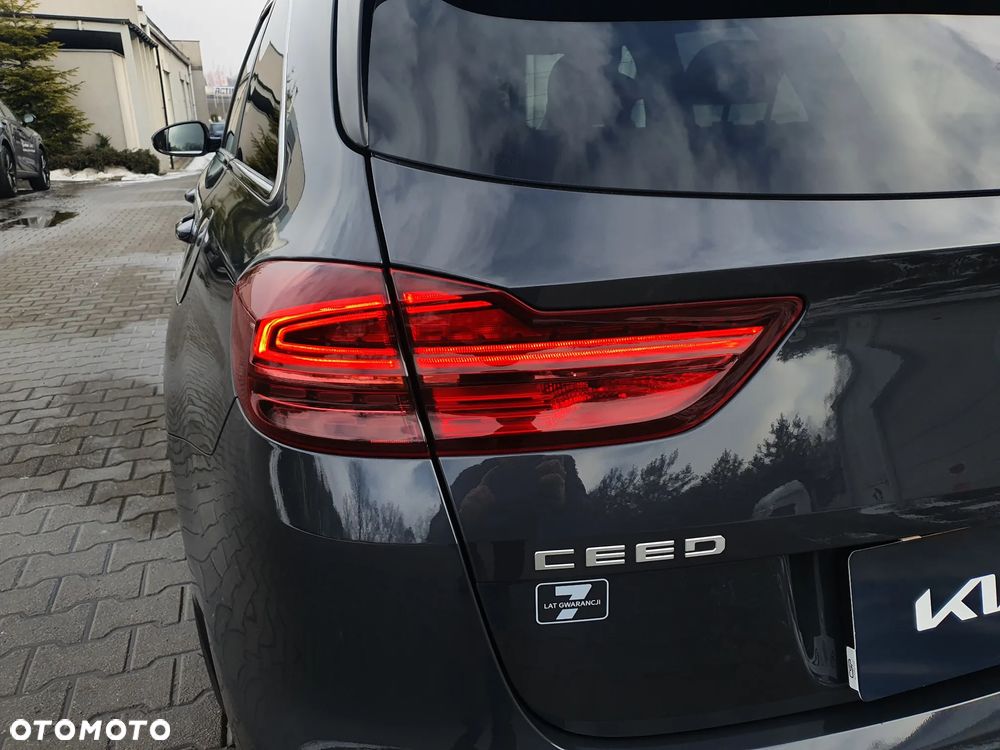 Kia Ceed 1.5 T-GDI Tribute - 24