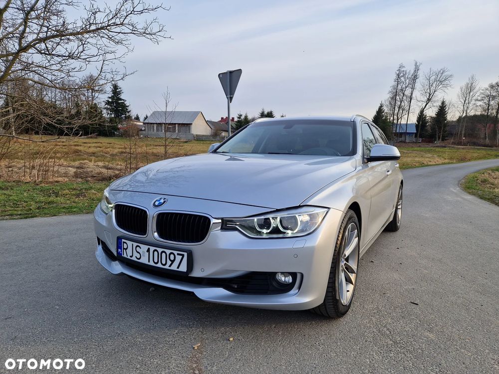 BMW Seria 3 320d xDrive - 9