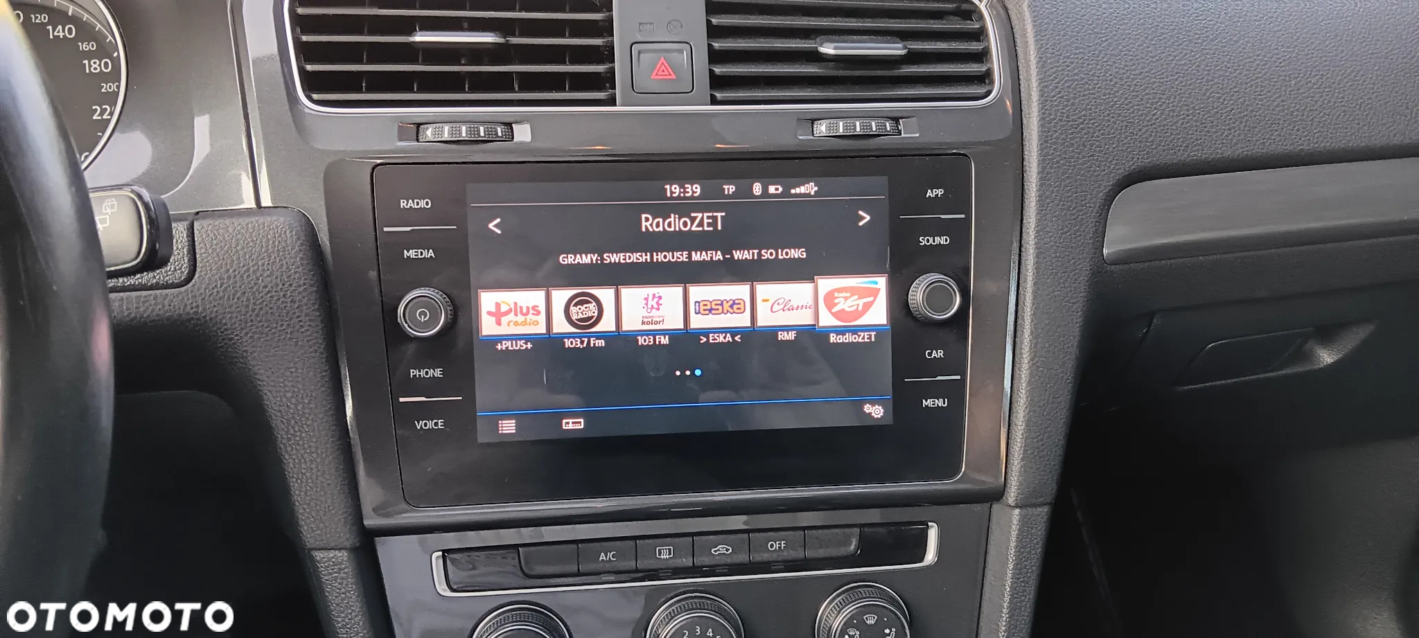 Volkswagen Golf VII 1.5 TSI BMT Comfortline DSG - 16