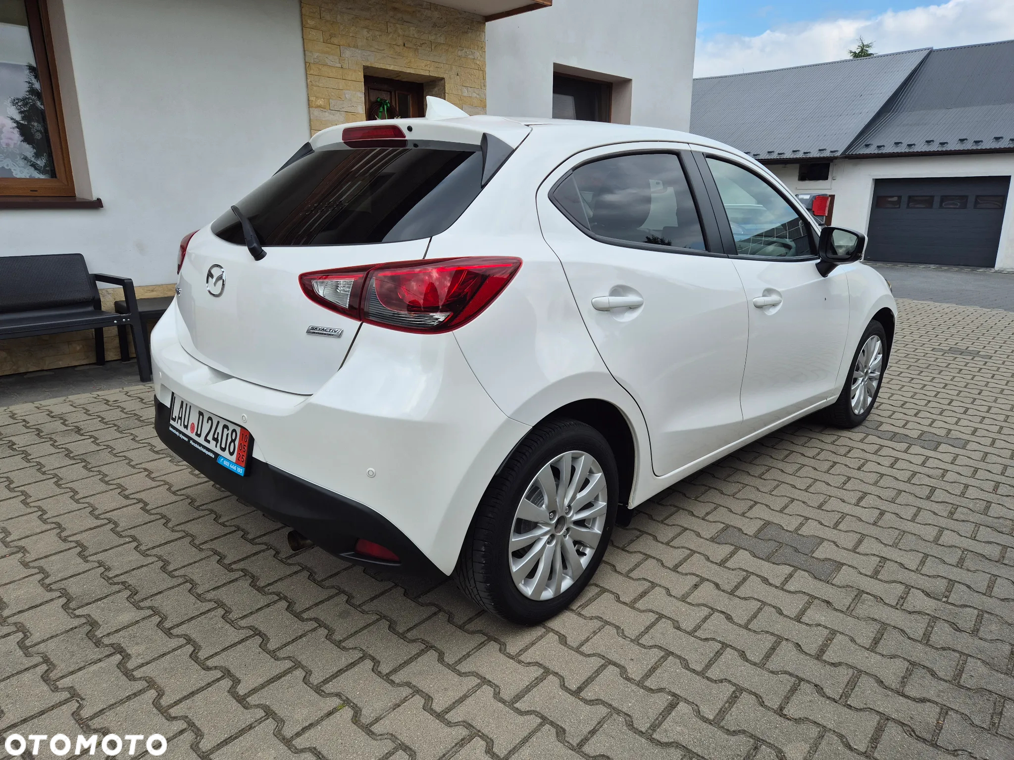 Mazda 2 SKYACTIV-G 90 White Edition - 4