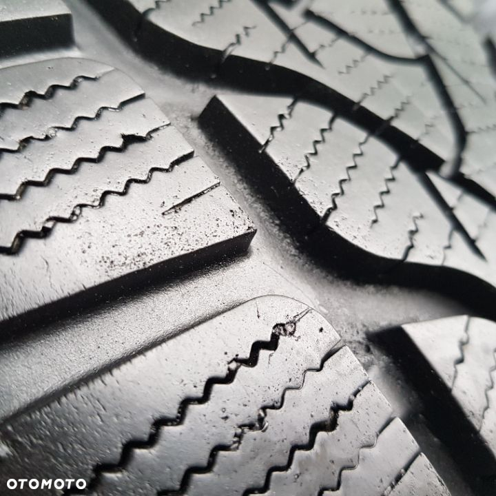 4x 225/60R17 Lassa Competus Winter 2 Data produkcji 2017 Komplet opon zimowych Poznań - 2