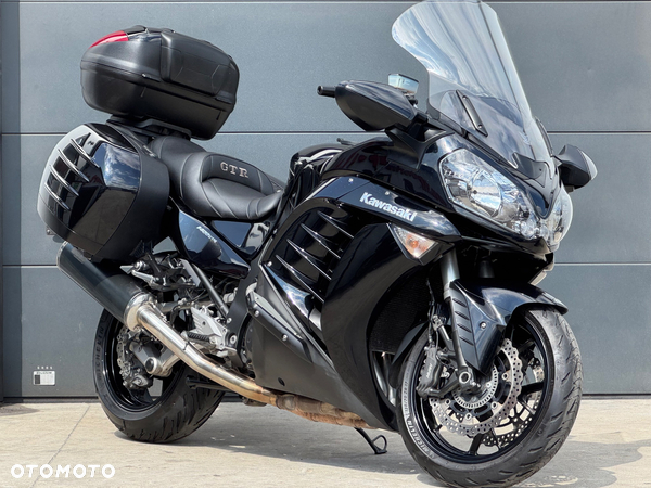 Kawasaki GTR