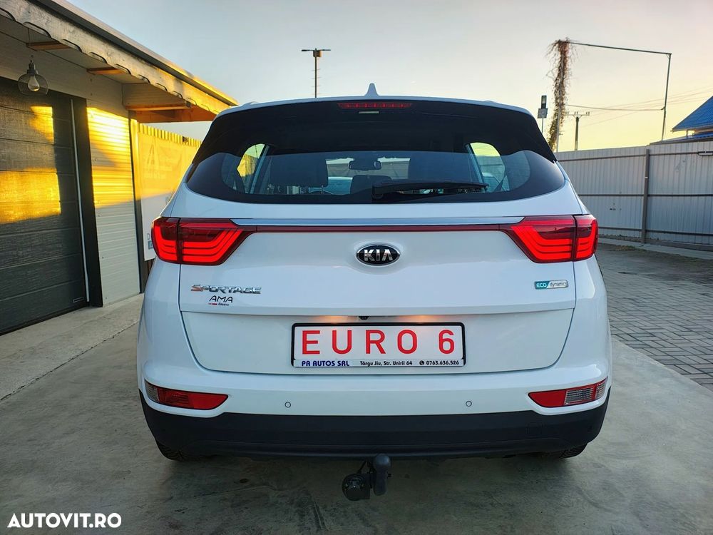 Kia Sportage 1.7 CRDI 2WD Dream-Team Edition - 26