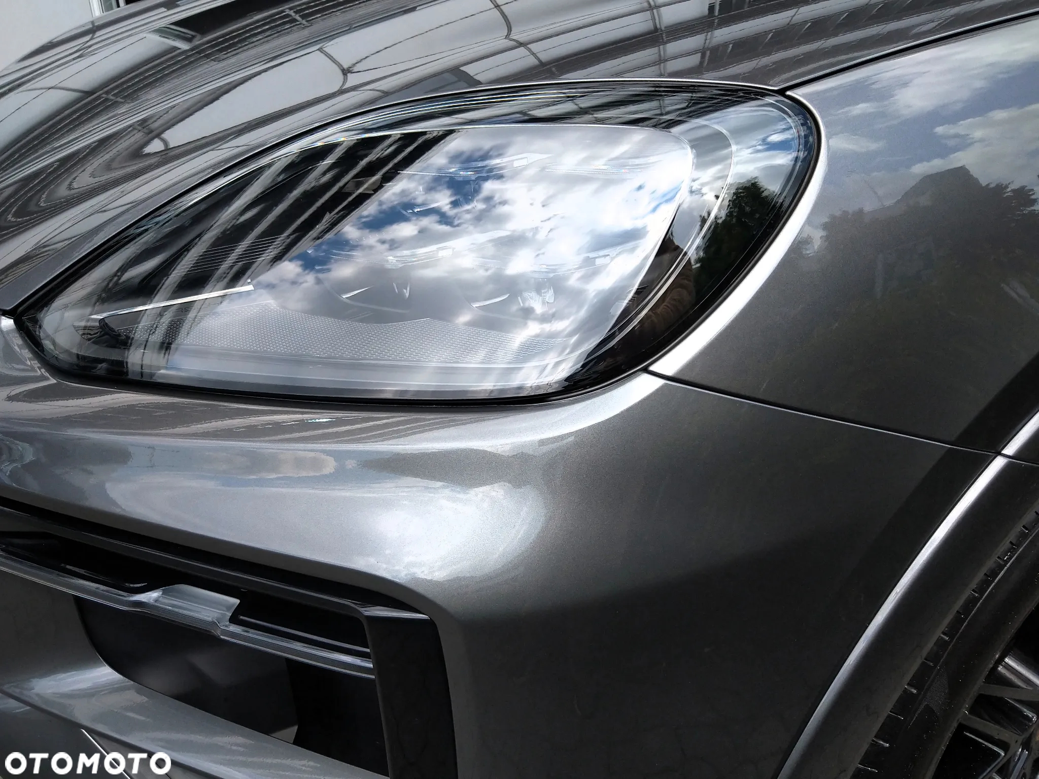 Porsche Cayenne Coupe GTS - 24