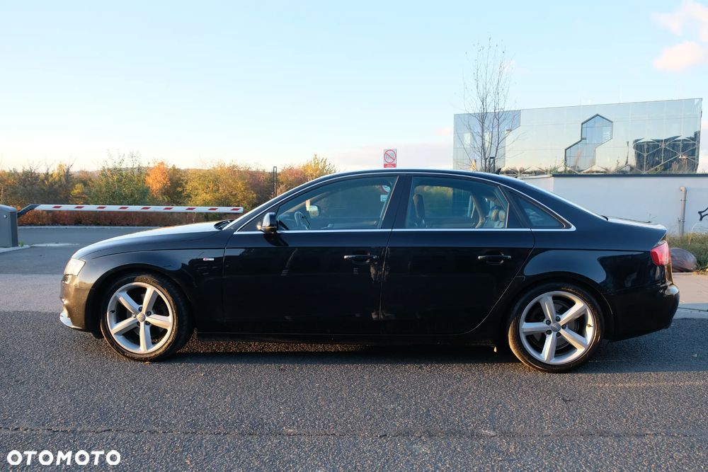 Audi A4 Limousine 1.8 TFSI S line Sportpaket - 4