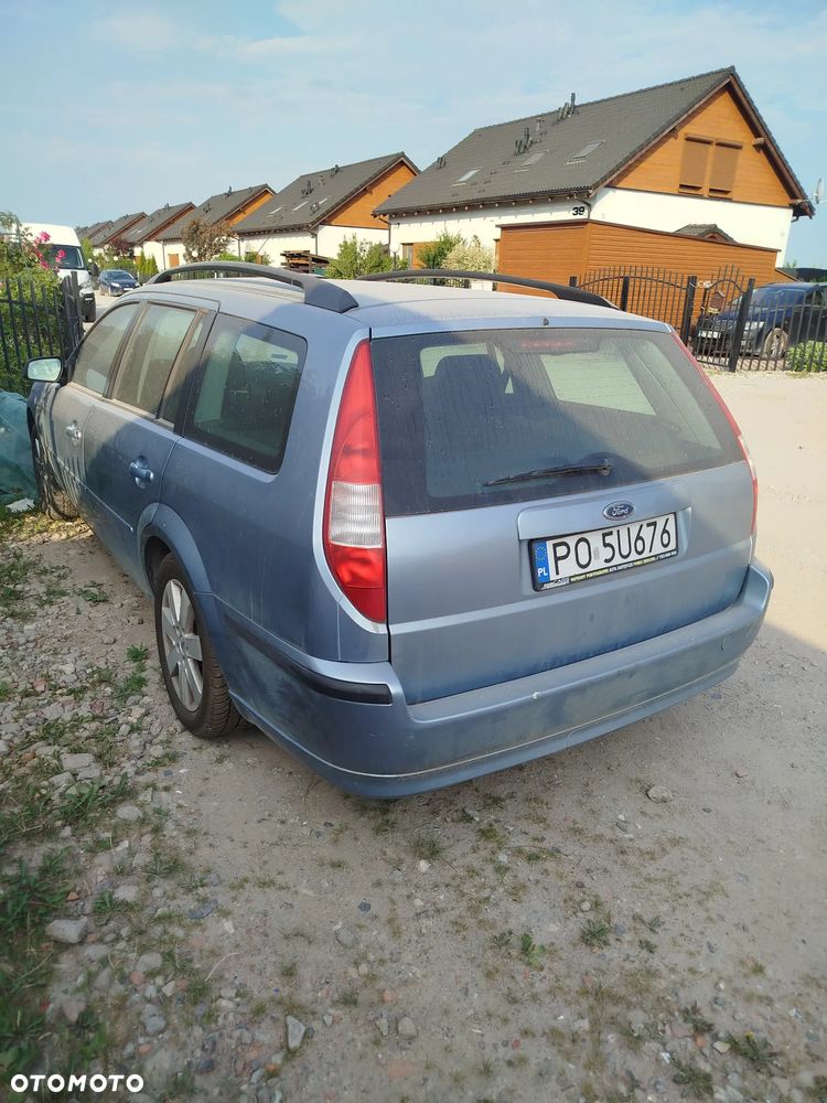 Ford Mondeo 1.8 Ghia - 6