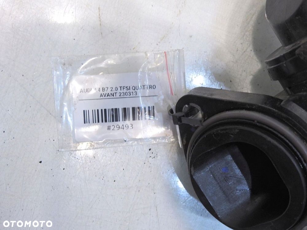 OBUDOWA TERMOSTATU AUDI A4 B7 2.0 TFSI - 4