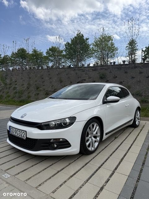 Volkswagen Scirocco 2.0 TSI - 2