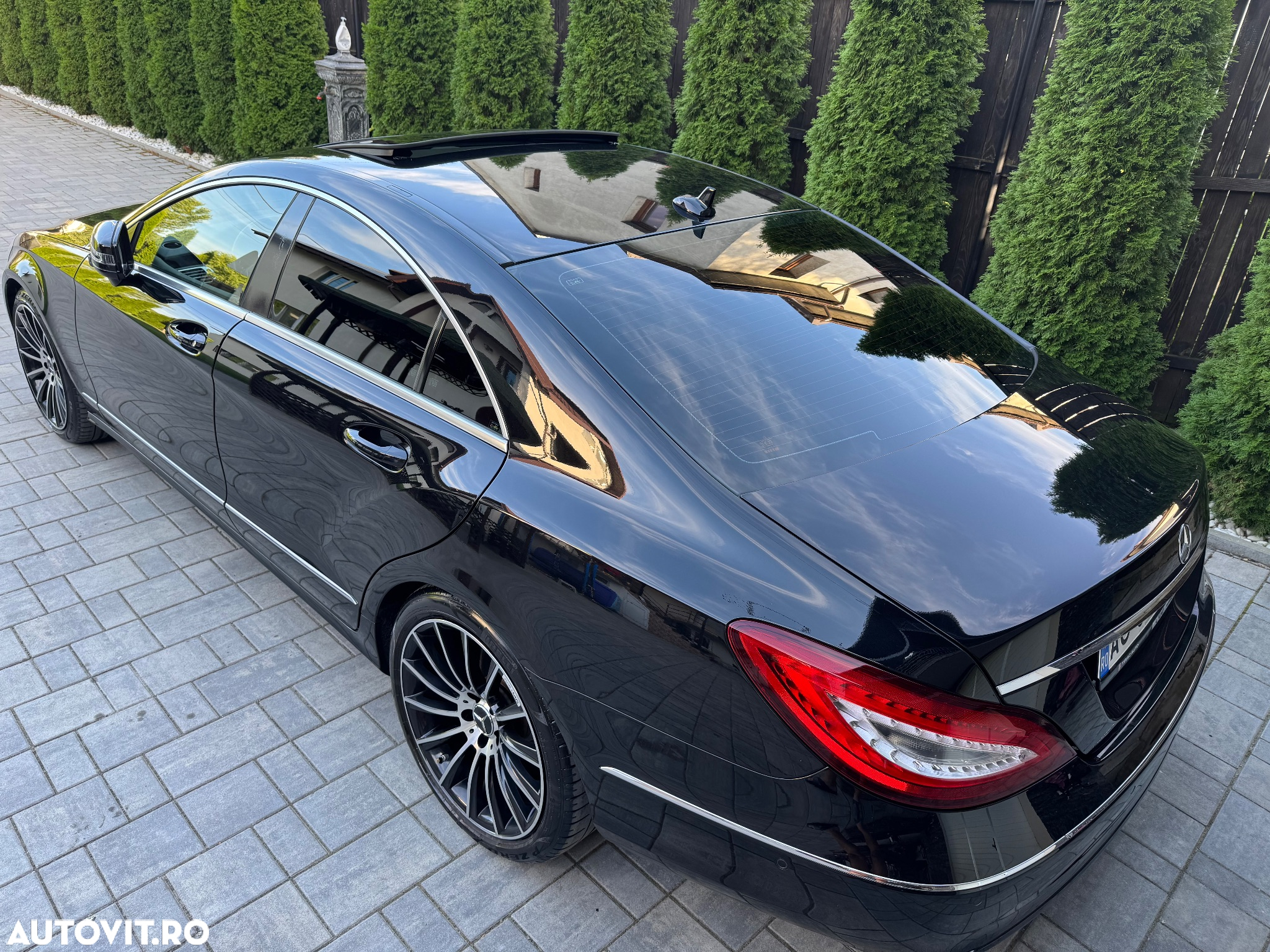 Mercedes-Benz CLS Shooting Brake 250 (BlueTEC) d 9G-TRONIC - 38