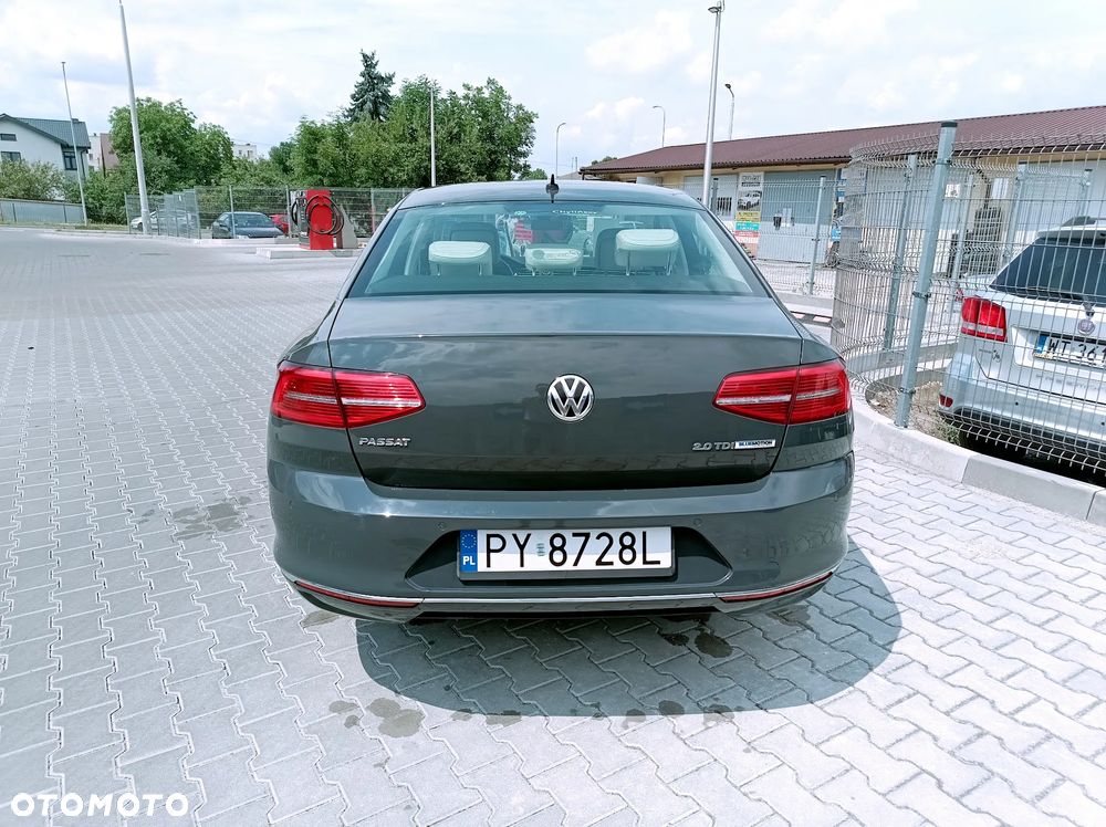 Volkswagen Passat 2.0 TDI BMT Highline DSG - 9