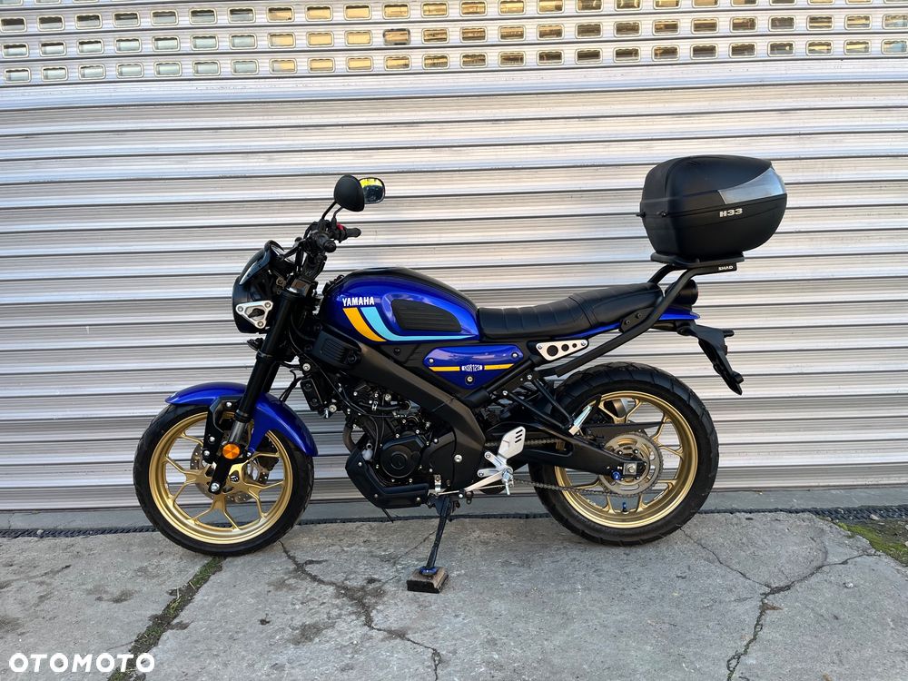 Yamaha XSR - 32