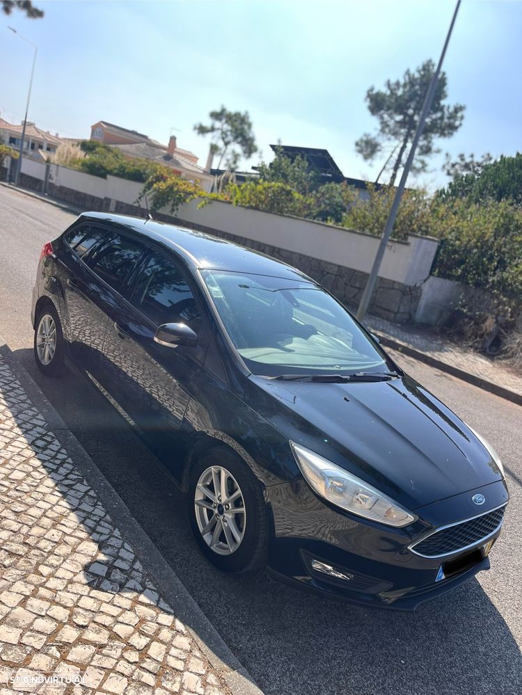 Ford Focus SW 1.0 EcoBoost ST-Line - 13