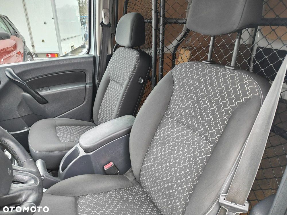 Renault Kangoo 1.5 dCi Zen - 14