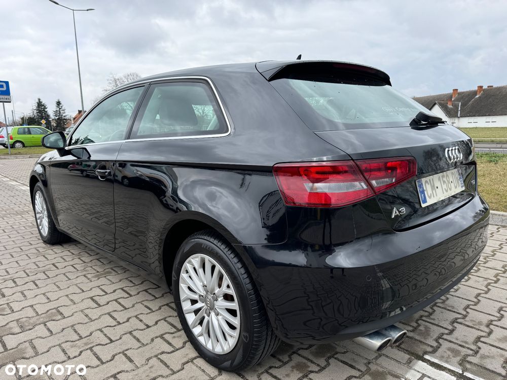 Audi A3 2.0 TDI clean diesel Ambiente - 4