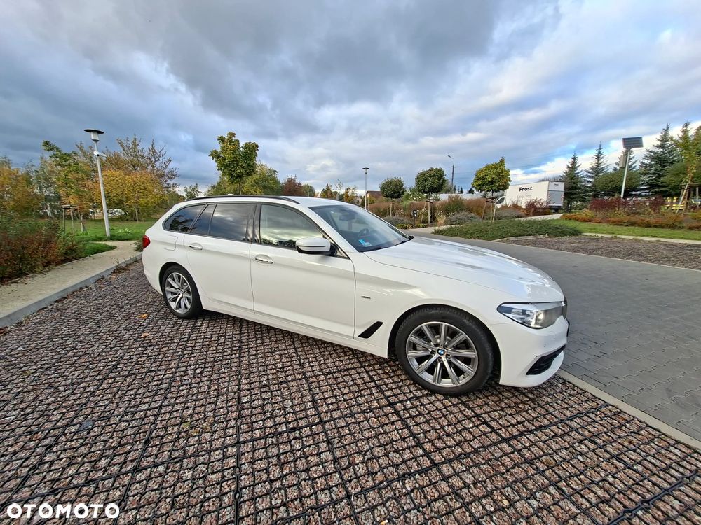 BMW Seria 5 2017 photo 5