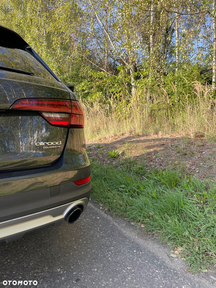 Audi A4 Allroad quattro 2.0 TFSI S tronic - 4