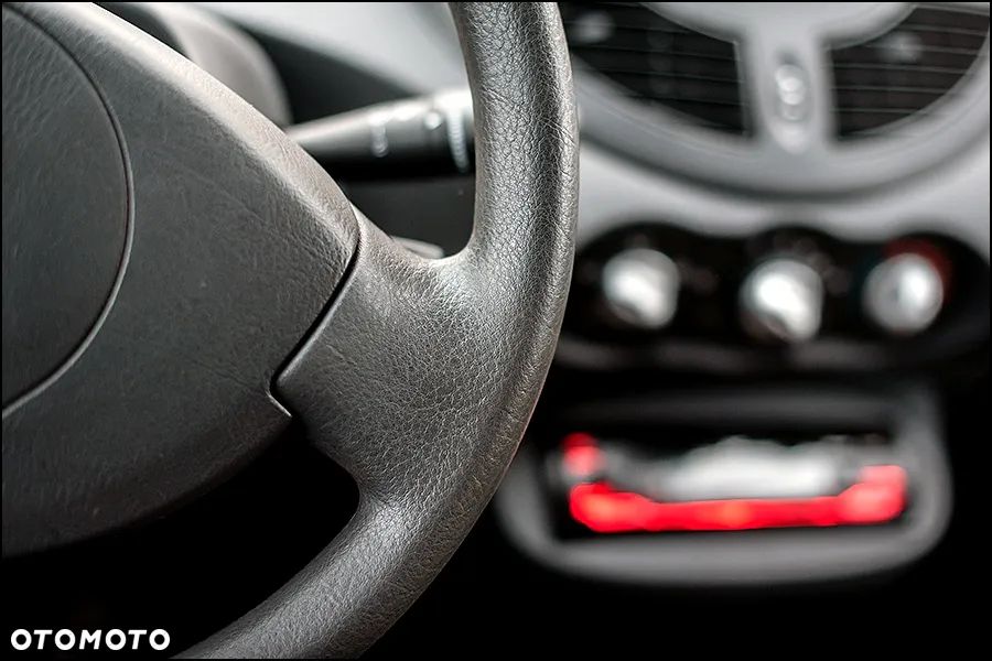 Renault Twingo - 21