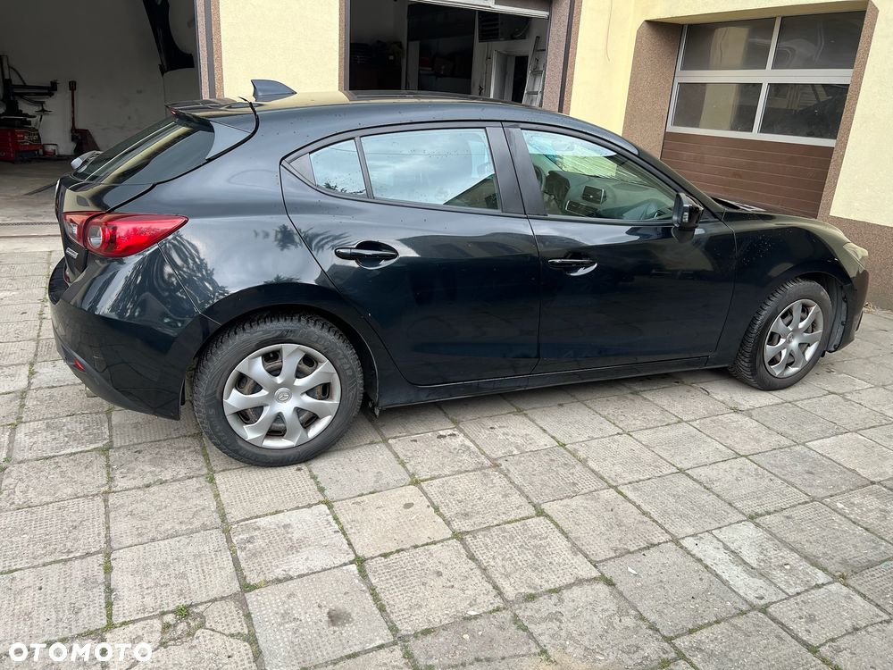 Mazda 3 - 8