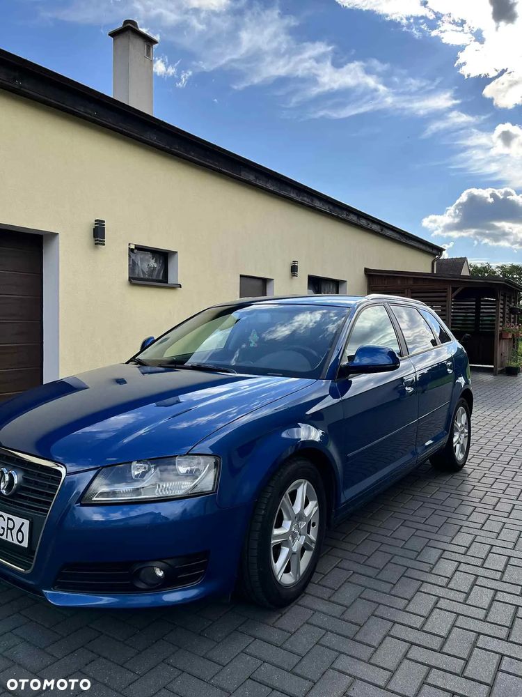 Audi A3 Sportback 1.8 TFSI Ambiente - 3