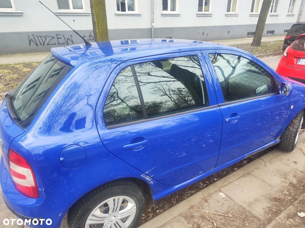 Skoda Fabia 1.4 16V Active - 3