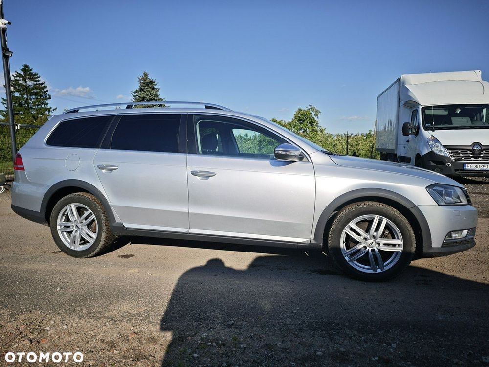 Volkswagen Passat Alltrack 2.0 TSI 4Mot DSG - 8