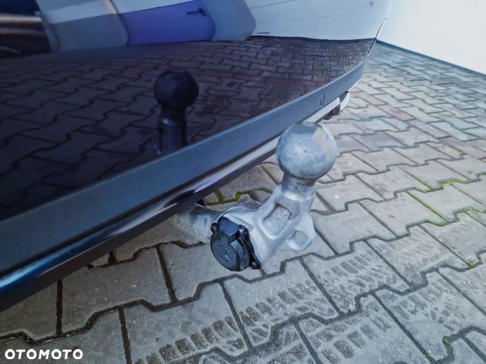 Mercedes-Benz Klasa C 200 (BlueTEC) d - 17