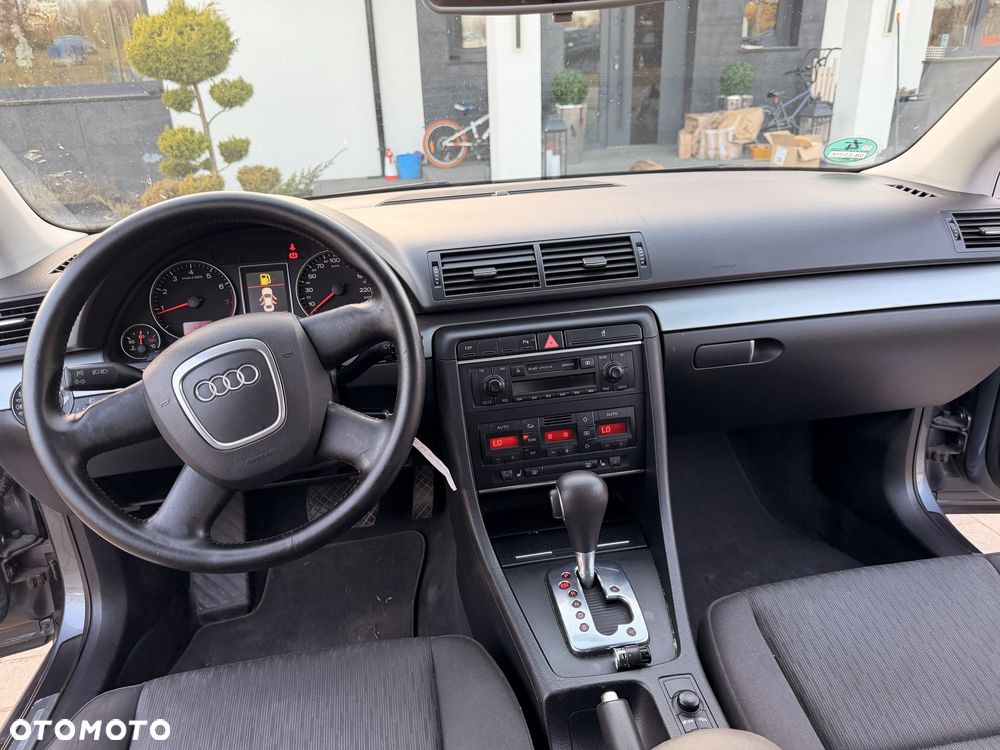 Audi A4 Avant - 6